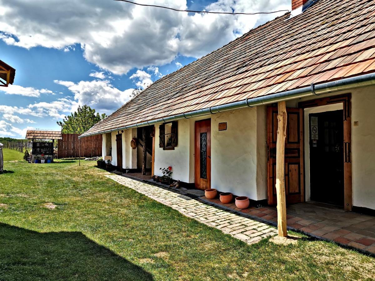 Bakonyi Kis-Lak Villa Bakonykoppány Dış mekan fotoğraf